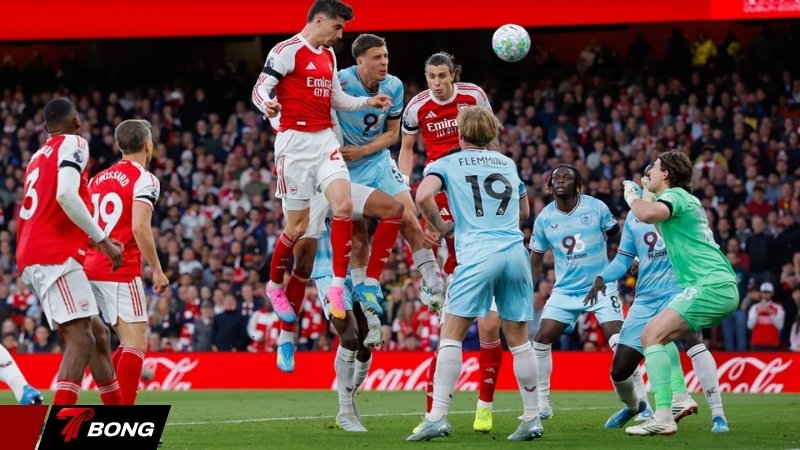 Khoảnh khắc vàng từ Saka và Havertz